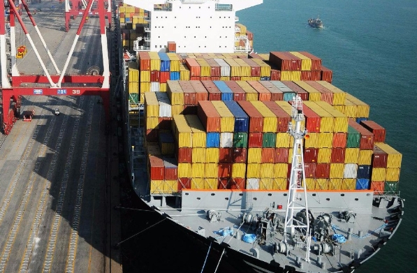 國際貨代行業(yè)如同一座連接世界的橋梁，承載著貨物跨國流通的重任