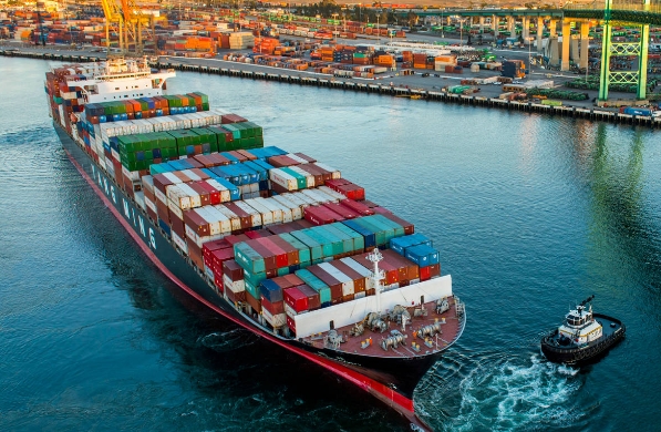 隨著中東地區(qū)經(jīng)濟(jì)的持續(xù)增長，中東貨代行業(yè)將迎來更多的發(fā)展機(jī)遇