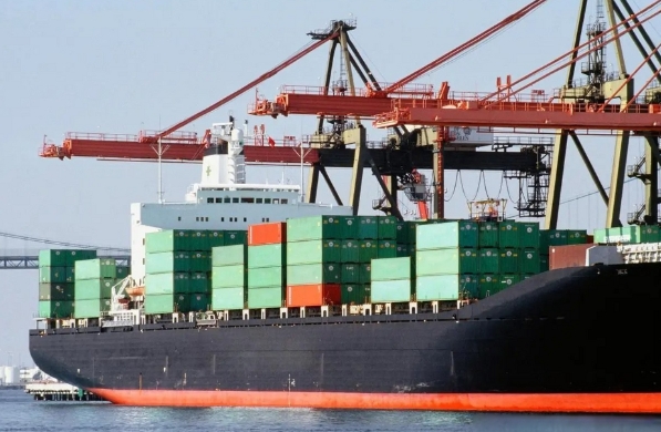 隨著信息技術(shù)的飛速發(fā)展，澳洲貨運(yùn)行業(yè)迎來了智能化、數(shù)字化的轉(zhuǎn)型